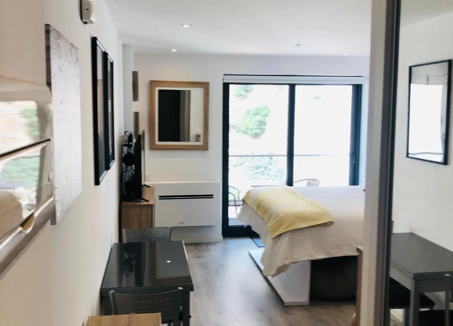 Apartment Cp High Floor Luxury Studio Sleeps 3 Gibraltar
